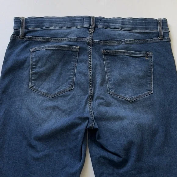 Lularoe Magic Waist Skinny Fit Bootcut Jeans 38 Stretch Comfy Mom Medium Wash - Picture 4 of 14